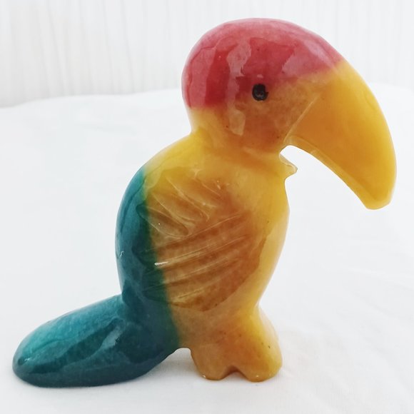 Vintage Onyx Toucan Bird Figurine Tropical Red Yellow Blue Carved Stone 5 in (B) - Picture 1 of 4